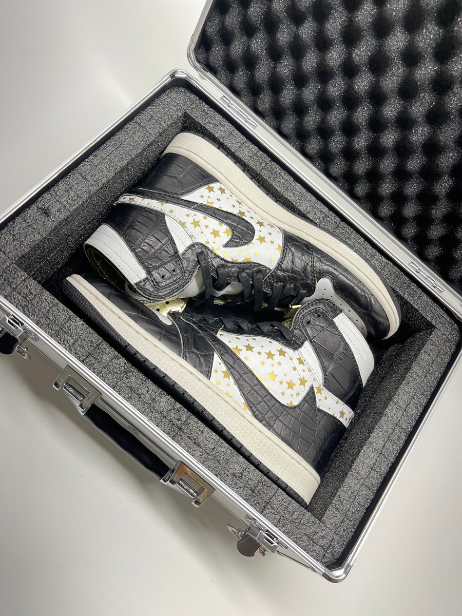 Jordan 1 Retro High OG Defiant “Couture” x Supreme Custom Sneakers